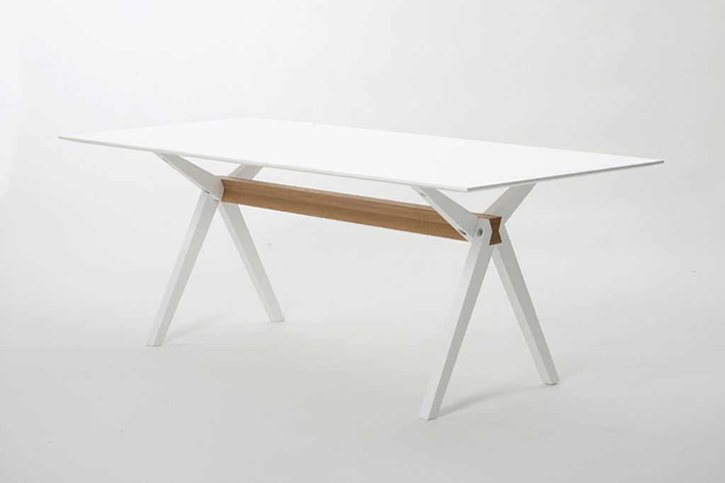Caribù Table